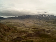 Mount St. Helens in wolken gehuld...